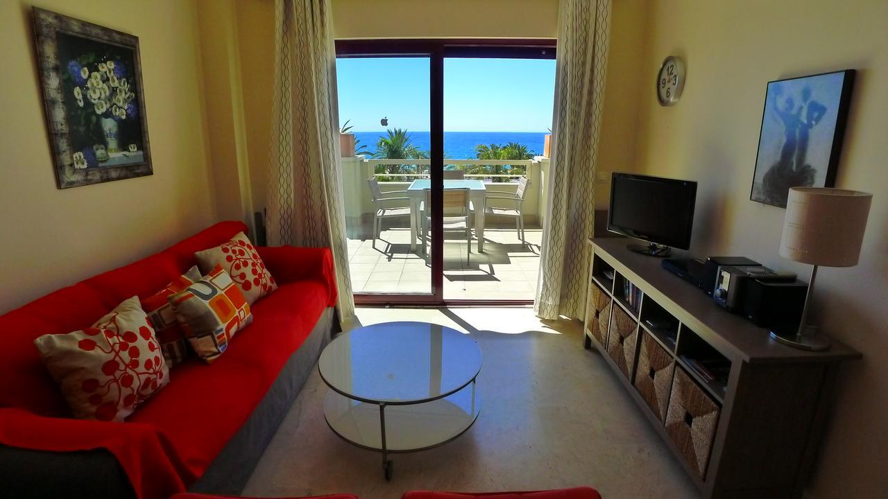 Burriana Front Line Apartment Nerja Luaran gambar
